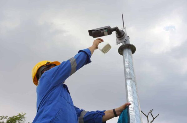 How to Clean CCTV Cameras